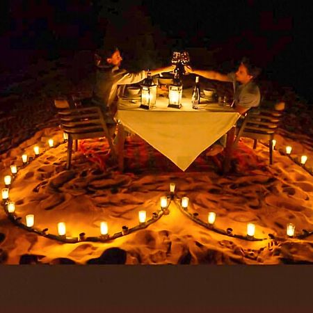 Sahara Deluxe Camp Merzouga Exterior foto